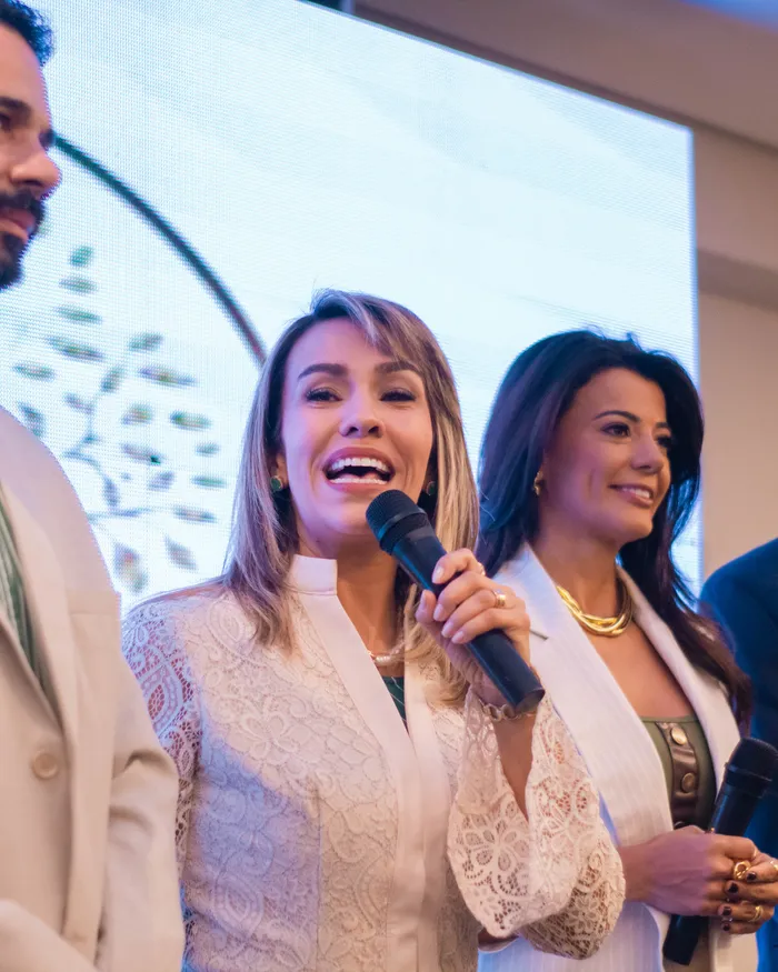 Credenciais do Congresso Integrar Saúde prontas para os participantes